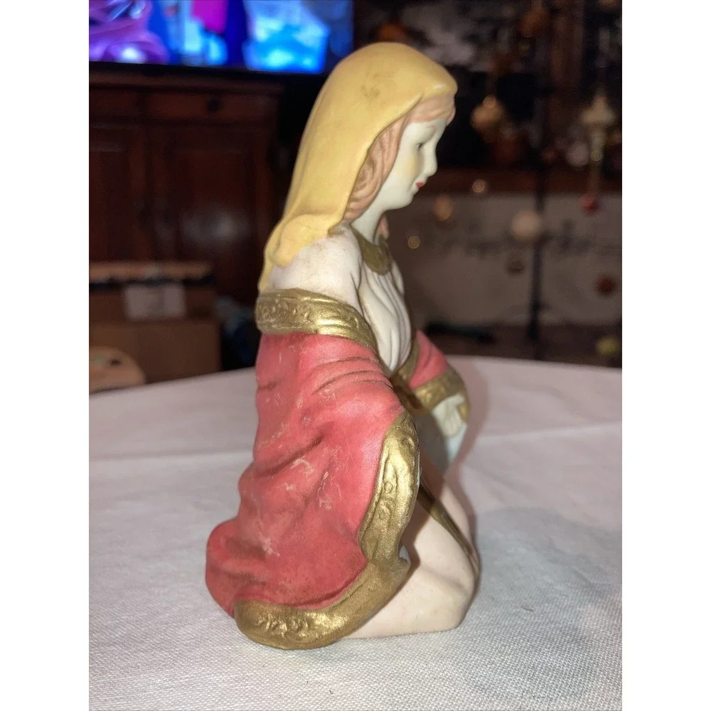 N/A mary arts